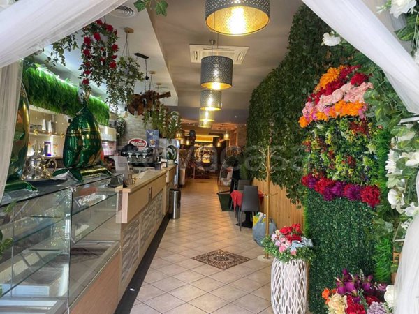 negozio in vendita a Roma in zona Portuense