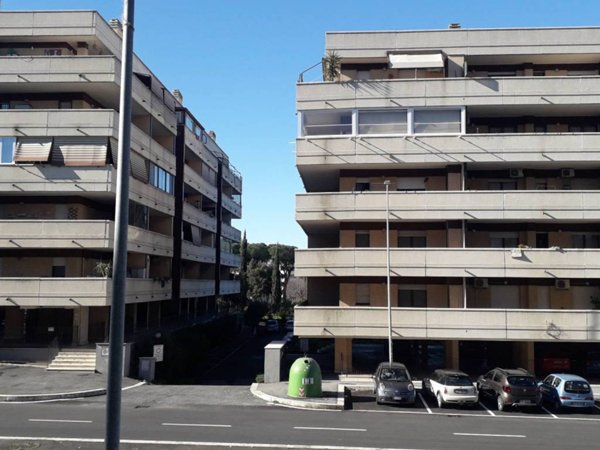 appartamento in vendita a Roma in zona Ponte di Nona