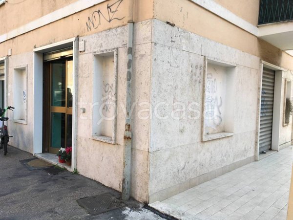 negozio in vendita a Roma in zona Nomentano