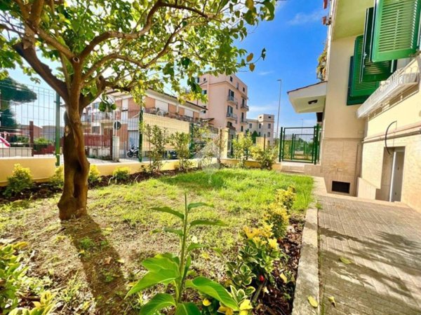 appartamento in vendita a Roma in zona Torrevecchia