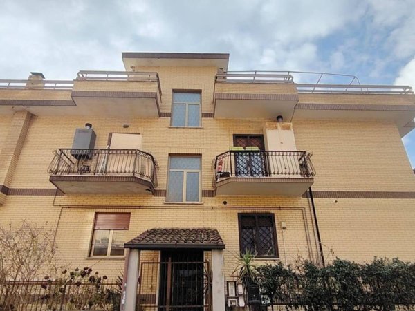 appartamento in vendita a Roma in zona Olgiata