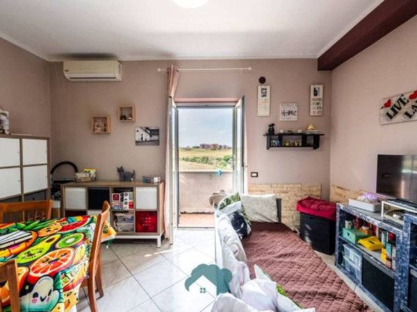 appartamento in vendita a Roma in zona Lunghezza