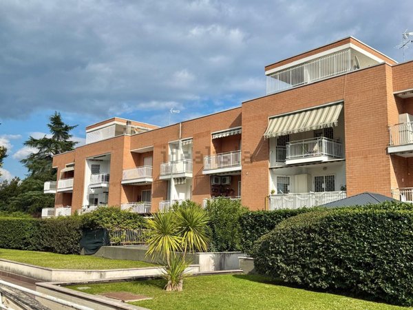 appartamento in vendita a Roma in zona San Basilio