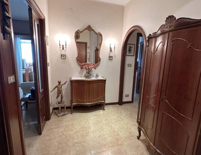 appartamento in vendita a Roma in zona Prenestino-Labicano