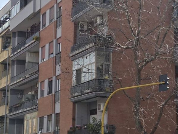 appartamento in vendita a Roma in zona Ostia