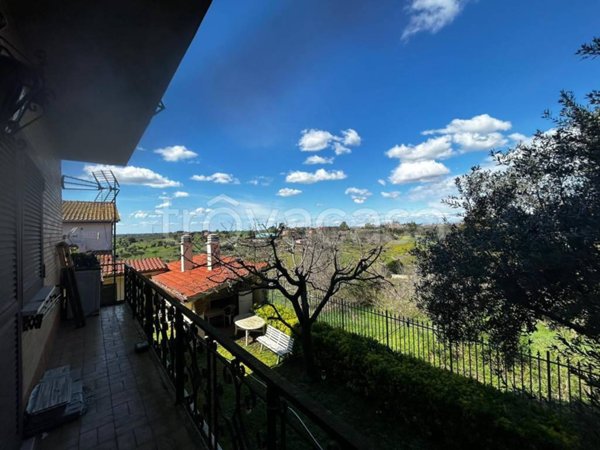 appartamento in vendita a Roma in zona Trigoria