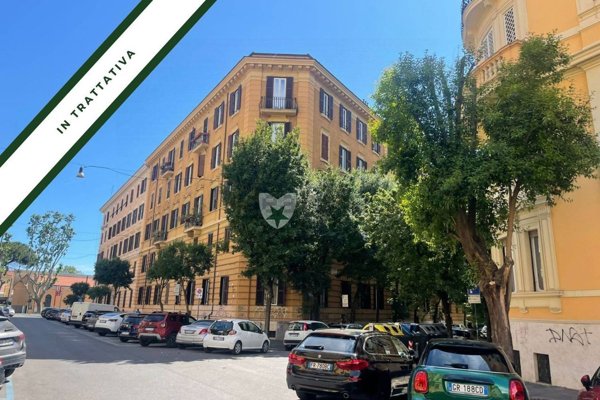 ufficio in vendita a Roma in zona Della Vittoria