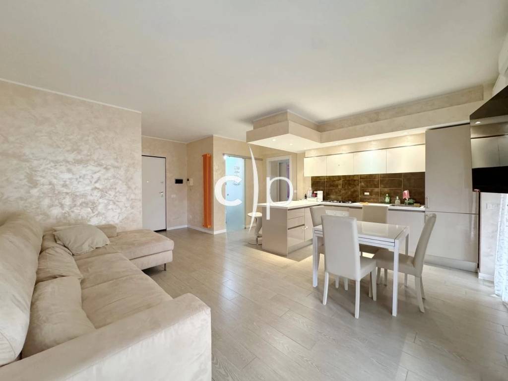 appartamento in vendita a Roma in zona Torrino