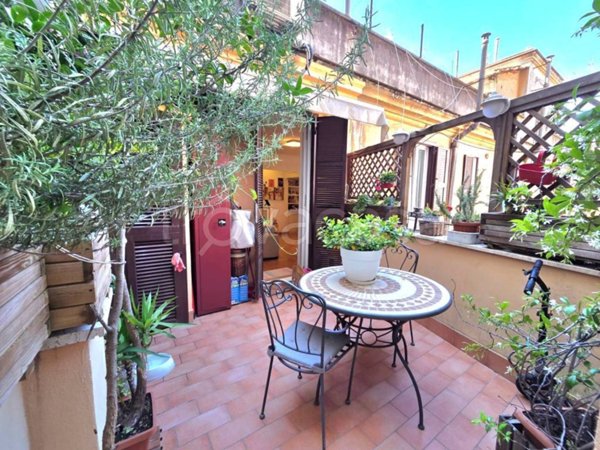 appartamento in vendita a Roma in zona Appio Latino