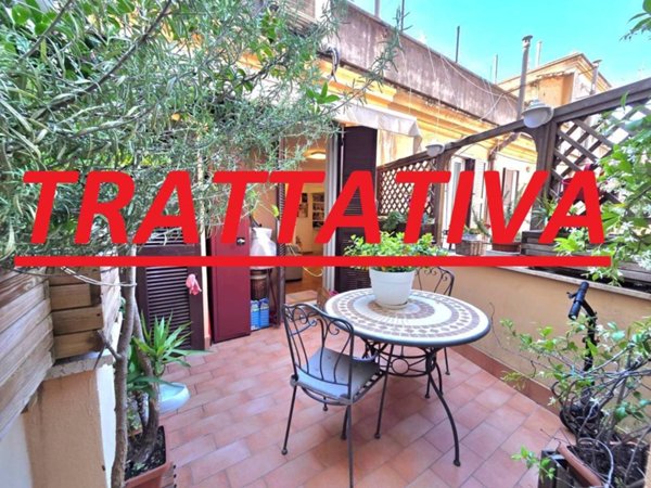 appartamento in vendita a Roma in zona Appio Latino
