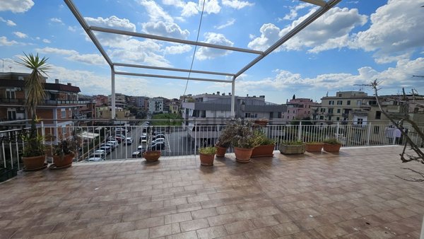 appartamento in vendita a Roma in zona Alessandrino