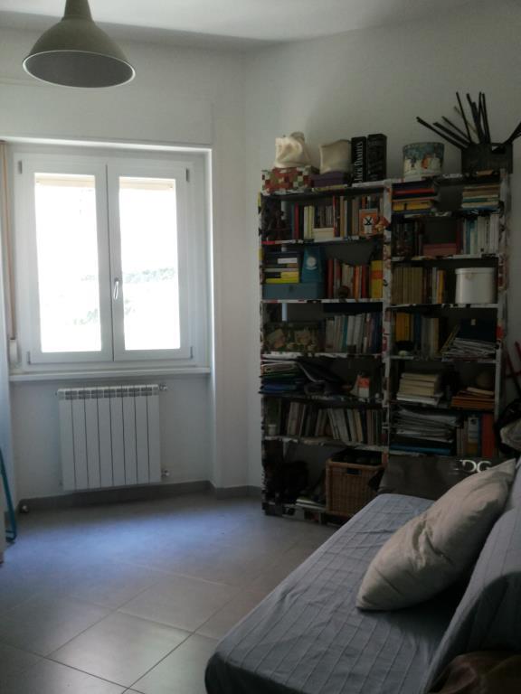 appartamento in vendita a Roma in zona Torre Spaccata