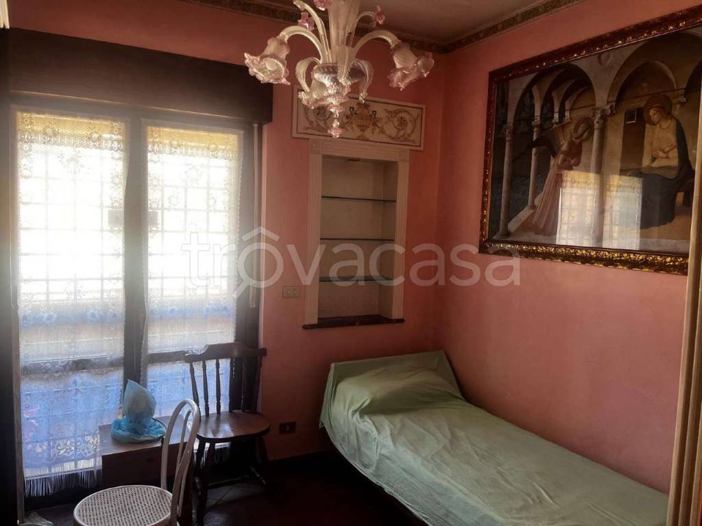 appartamento in vendita a Roma in zona Ostia Antica