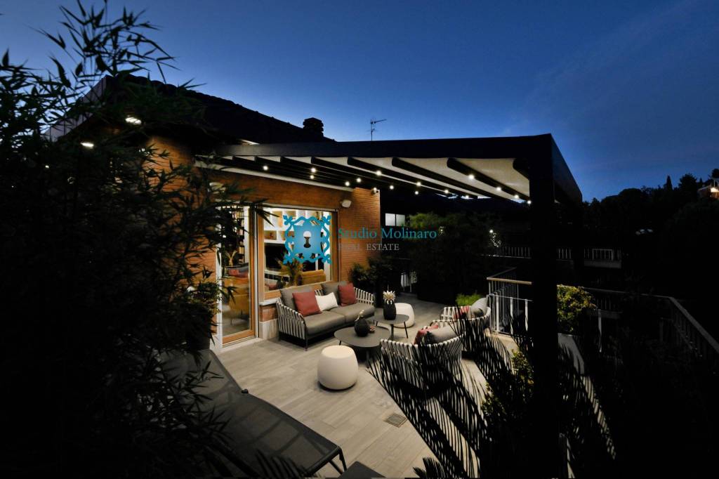 appartamento in vendita a Roma in zona Centro Storico