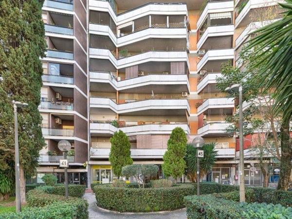 appartamento in vendita a Roma in zona Gianicolense