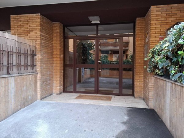 appartamento in vendita a Roma in zona Portuense