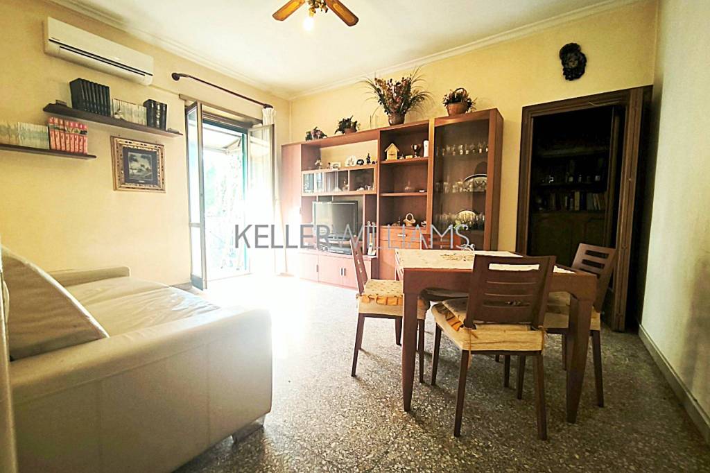 appartamento in vendita a Roma in zona Cinecittà