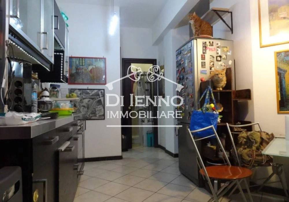 appartamento in vendita a Roma in zona Portuense