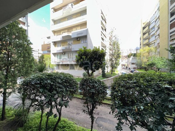 appartamento in vendita a Roma in zona EUR