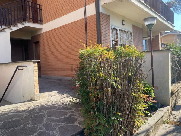 appartamento in vendita a Roma in zona Spinaceto