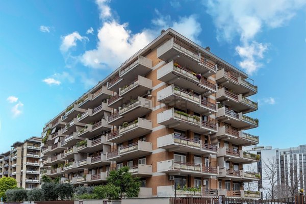 appartamento in vendita a Roma in zona EUR
