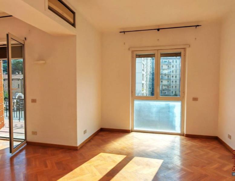 appartamento in vendita a Roma in zona Ostiense