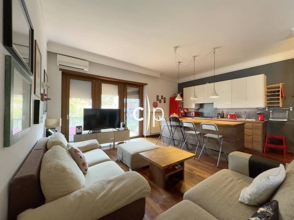 appartamento in vendita a Roma in zona Portuense