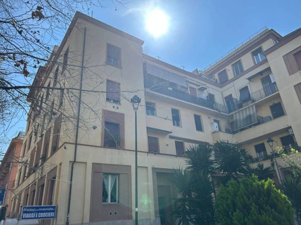 appartamento in vendita a Roma in zona Ostia