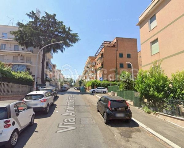 appartamento in vendita a Roma in zona Gianicolense