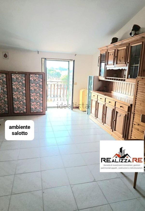 appartamento in vendita a Roma in zona Tor Bella Monaca