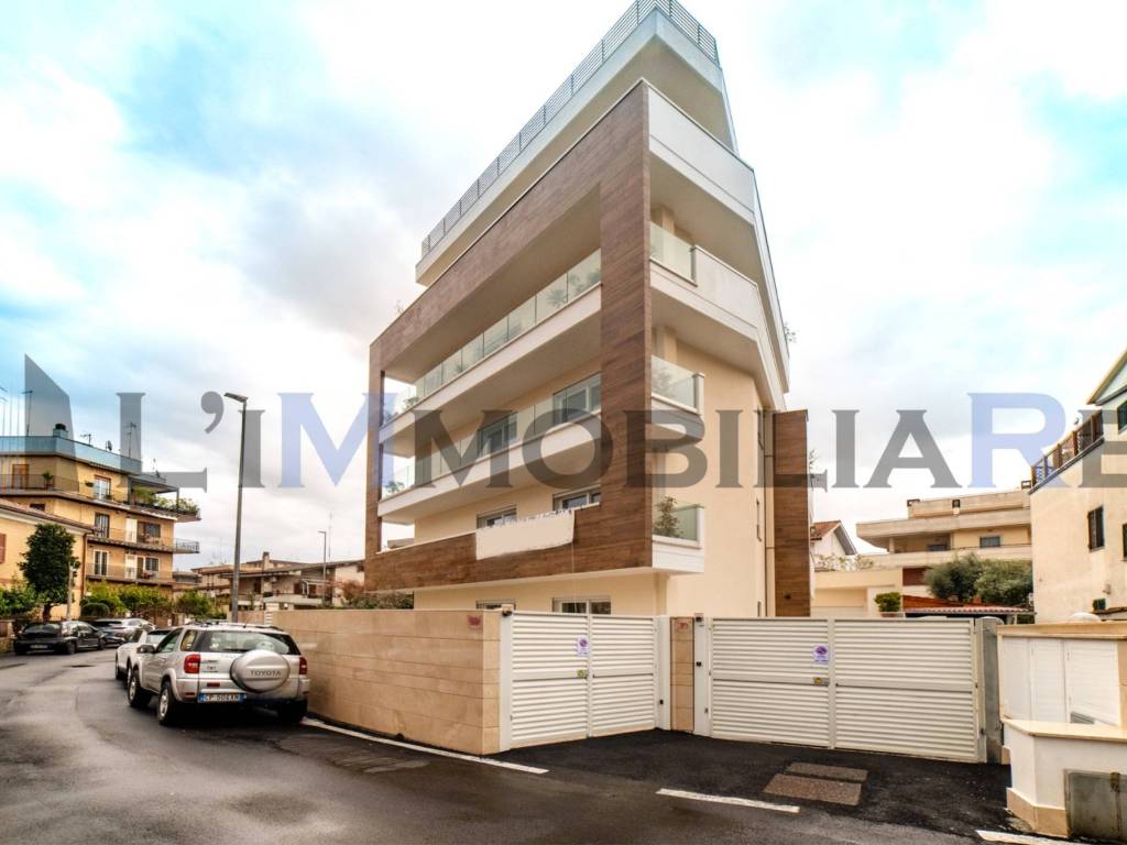 appartamento in vendita a Roma in zona Primavalle