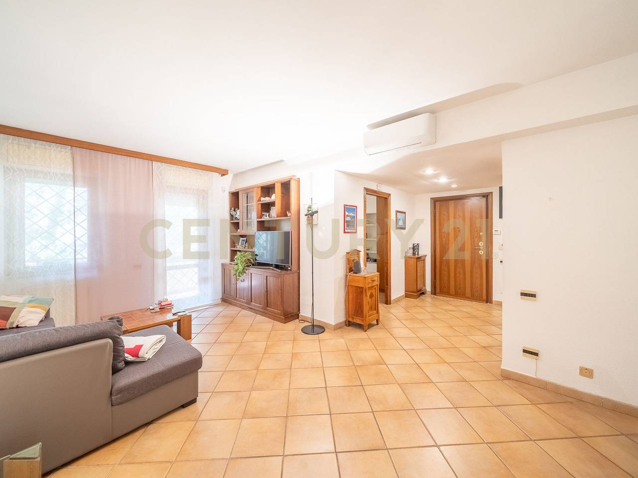 appartamento in vendita a Roma in zona Ponte Mammolo