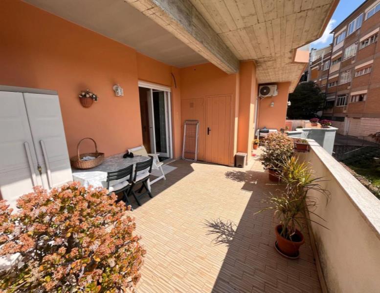 appartamento in vendita a Roma in zona Tor di Quinto