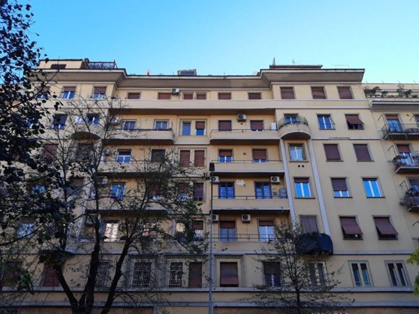 appartamento in vendita a Roma in zona Appio Latino