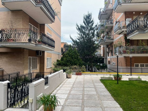 appartamento in vendita a Roma in zona Gianicolense