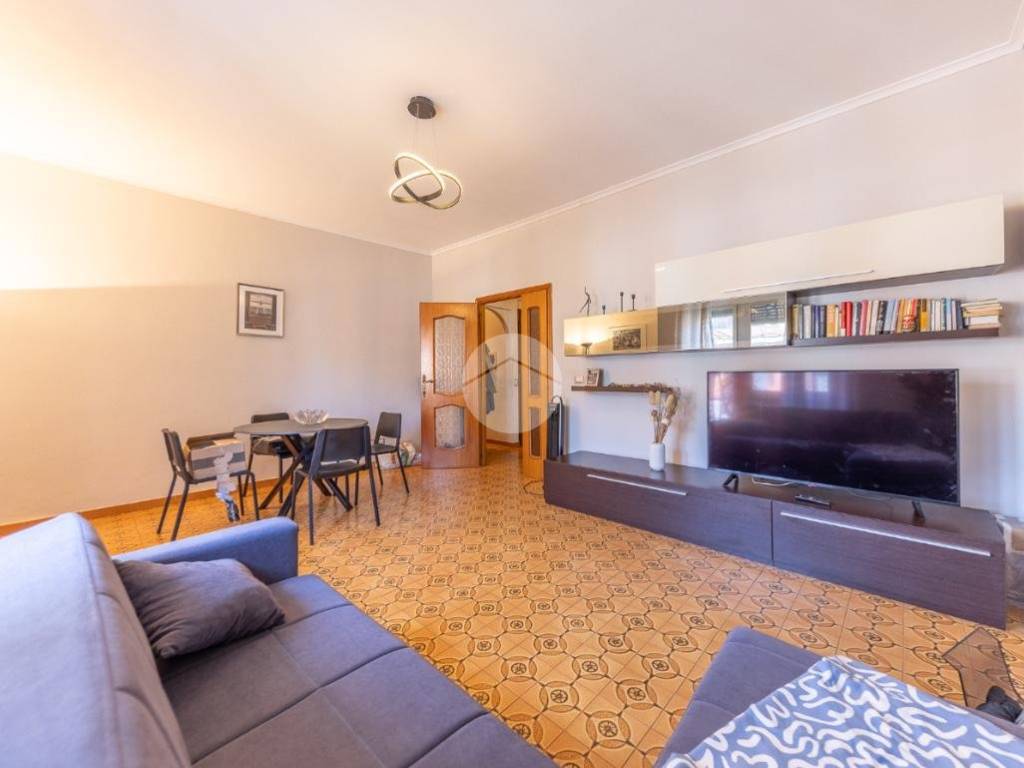 appartamento in vendita a Roma in zona Appio Claudio