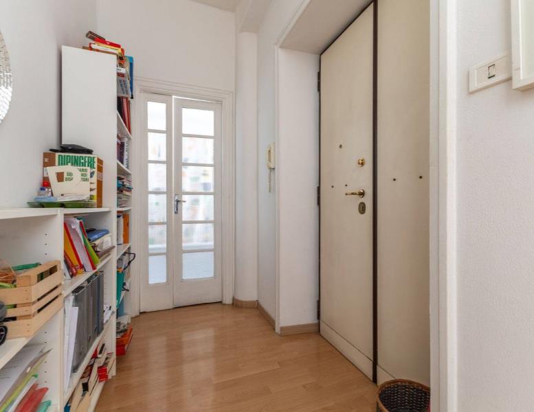 appartamento in vendita a Roma in zona Tuscolano