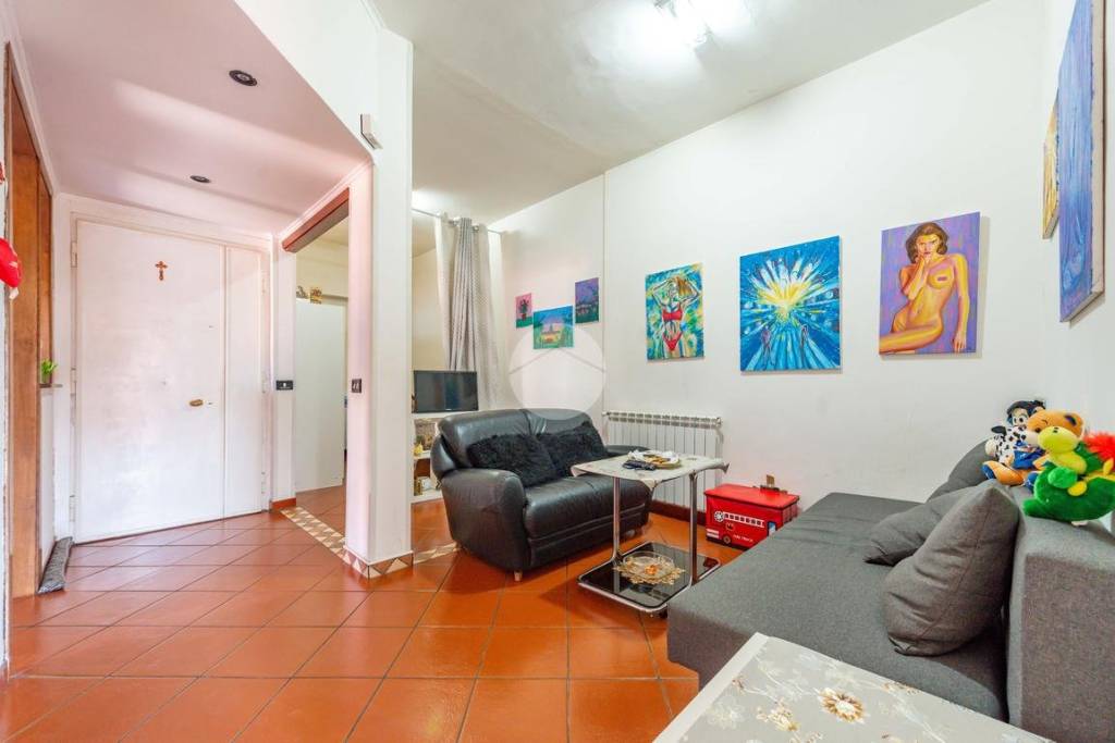 appartamento in vendita a Roma in zona Finocchio