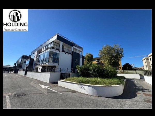 appartamento in vendita a Roma in zona Giuliano Dalmata