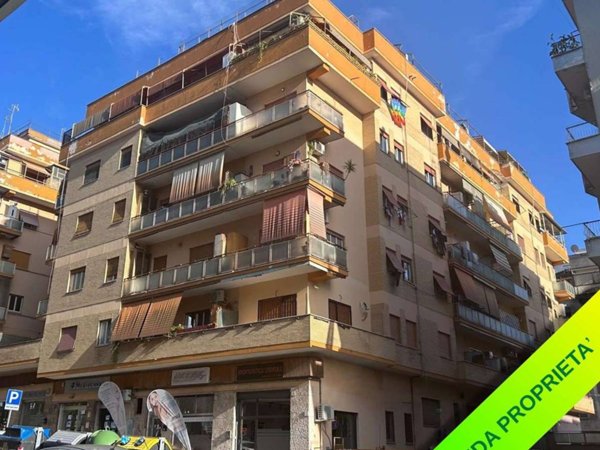 appartamento in vendita a Roma in zona Prenestino-Centocelle