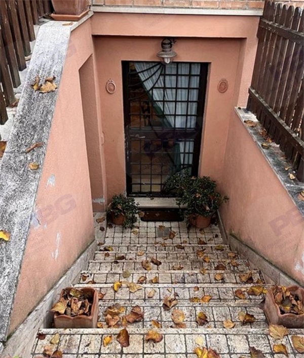 appartamento in vendita a Roma in zona Casal Morena