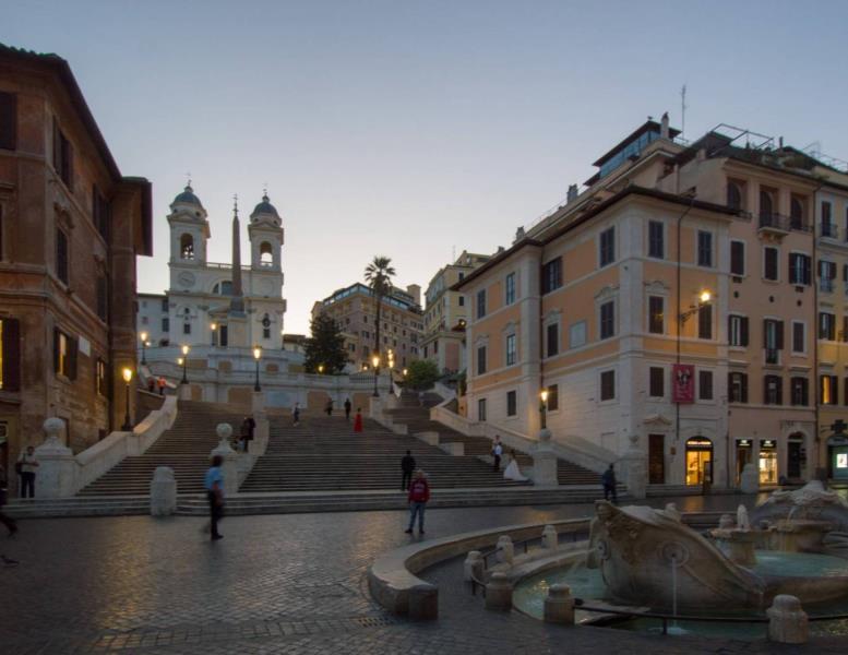negozio in vendita a Roma in zona Centro Storico