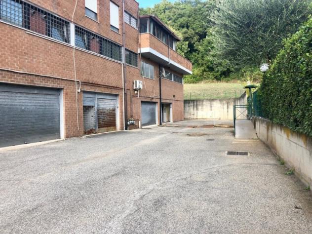 negozio in vendita a Roma in zona Trigoria