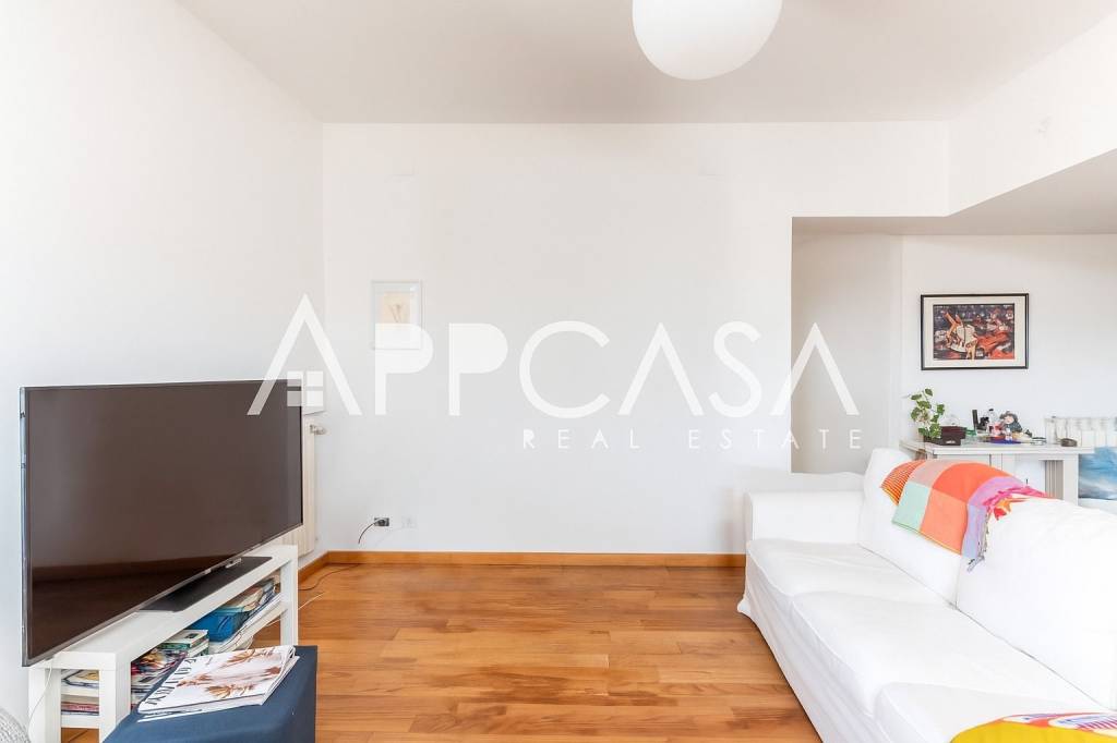 appartamento in vendita a Roma in zona Nomentano