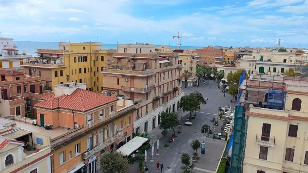 appartamento in vendita a Roma in zona Ostia