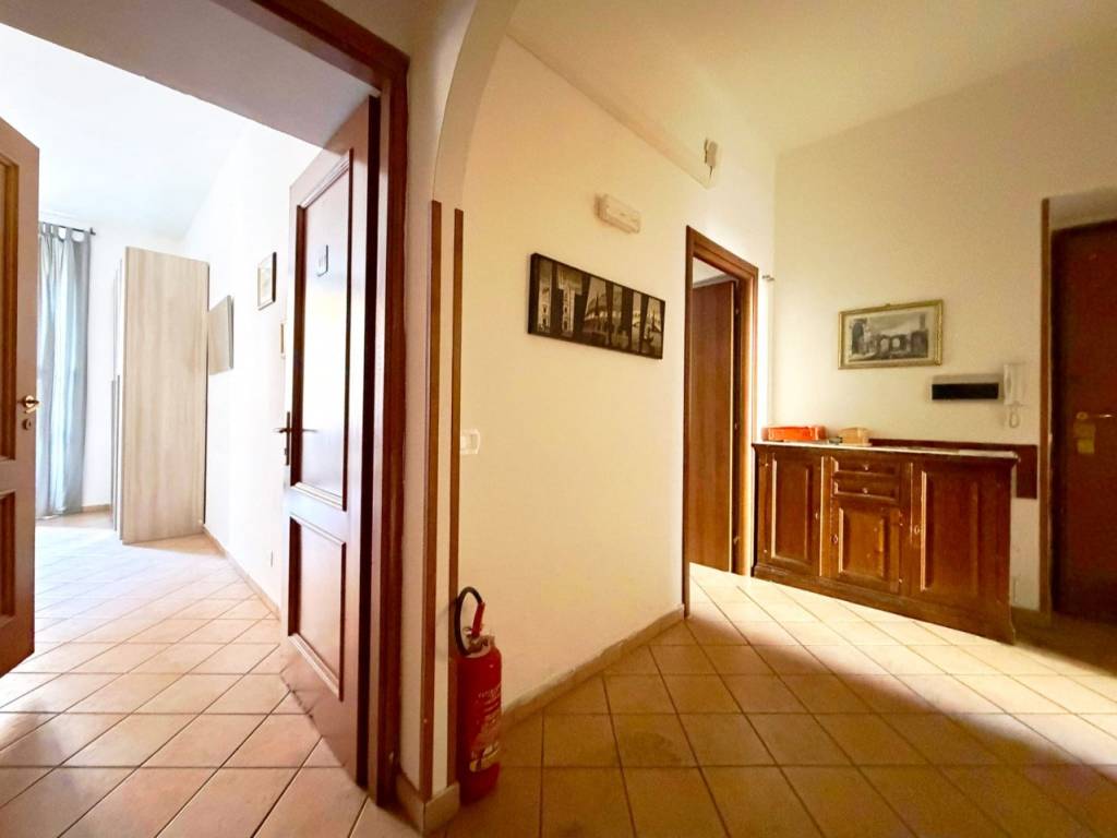 appartamento in vendita a Roma in zona Esquilino