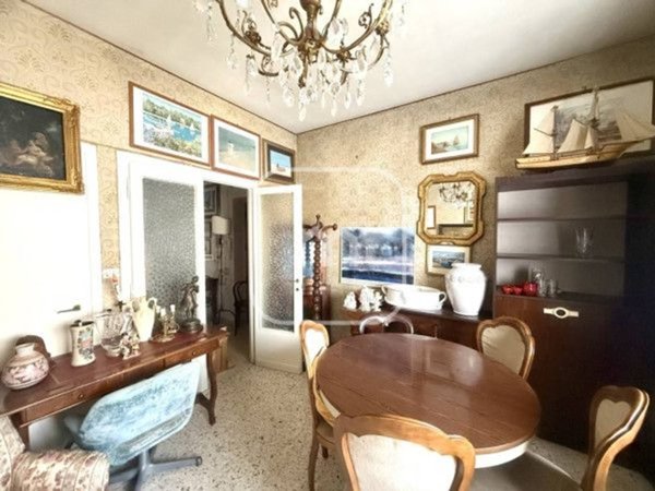 appartamento in vendita a Roma in zona Torre Spaccata