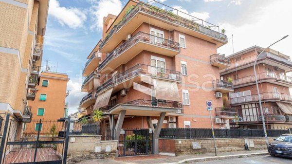 appartamento in vendita a Roma in zona Prenestino-Centocelle