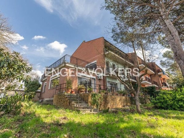 casa indipendente in vendita a Roma in zona Tor di Quinto