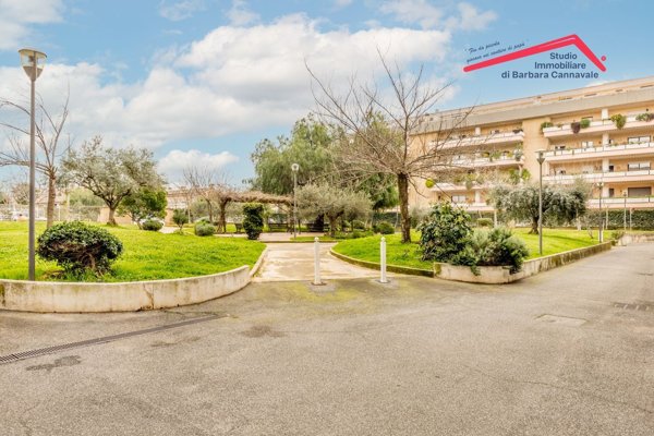appartamento in vendita a Roma in zona Acilia